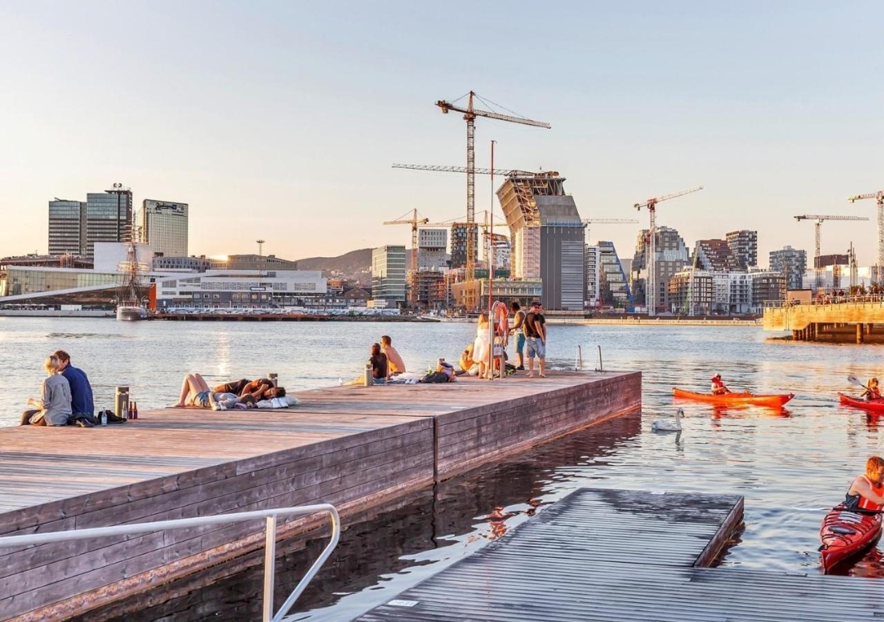 Seaside Apt - 2 Sunny Balconies - Modern - 6 Pax Oslo Bagian luar foto